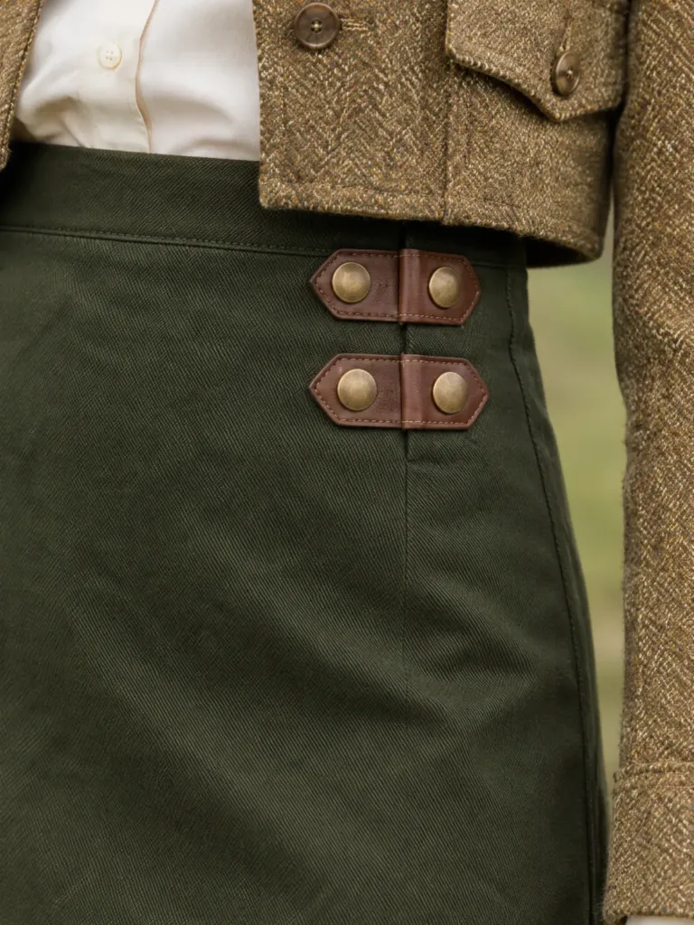 Primrose Side-Tab Skirt, detail