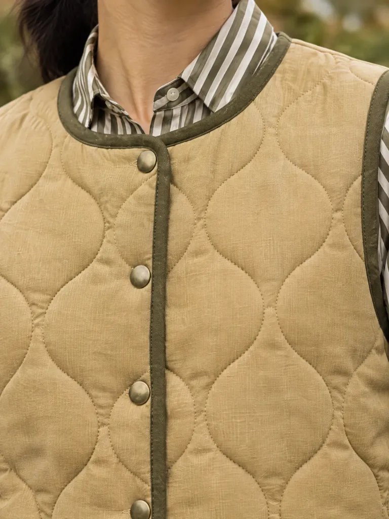 Hayloft Onion-Quilt Waistcoat, detail