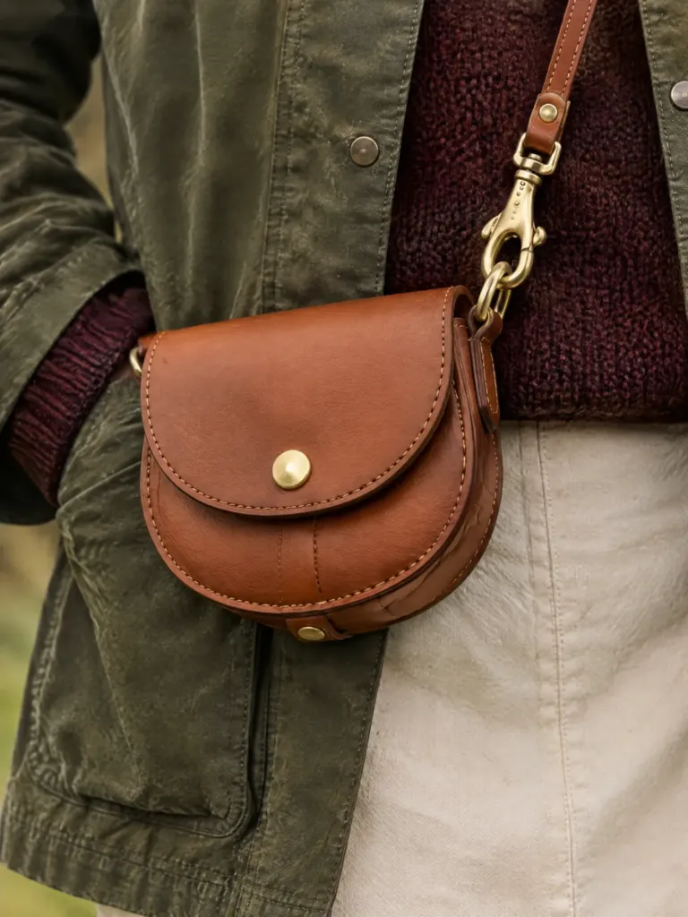 Nutshell Micro Saddle Bag, detail